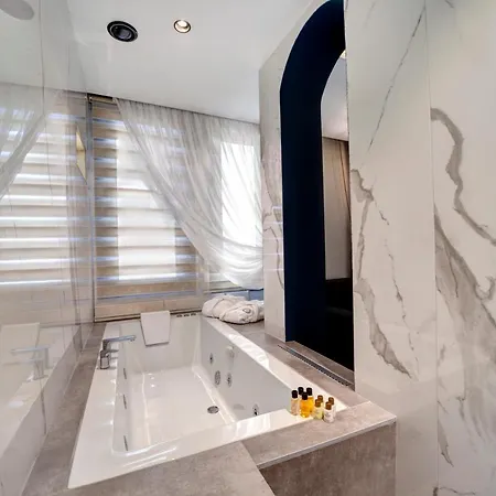 Berjer Boutique & Hotel 4*