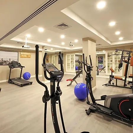 Berjer Boutique & 4*