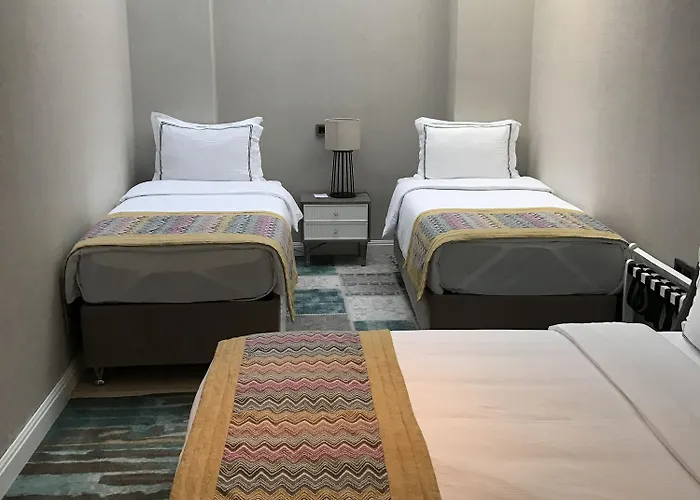 Berjer Boutique & 4*