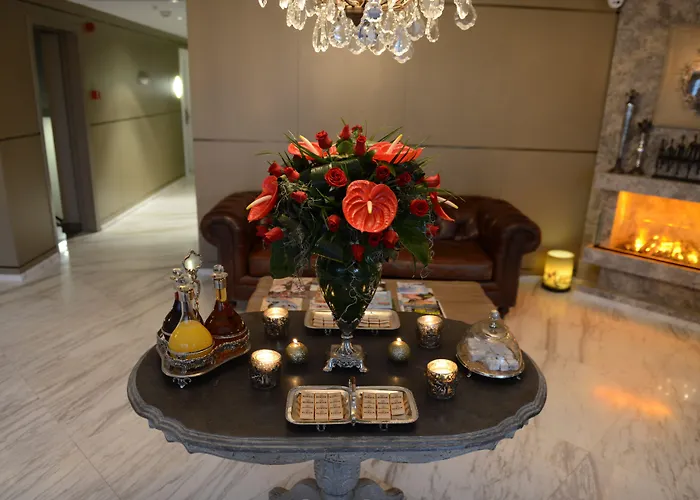 Отель Berjer Boutique & 4*