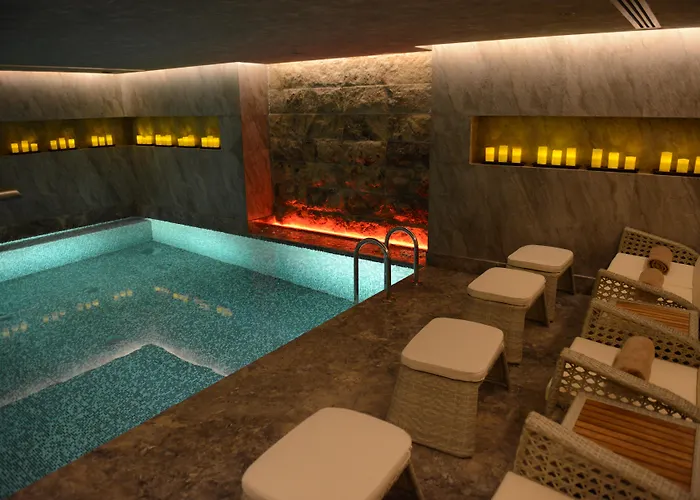 Berjer Boutique & 4*