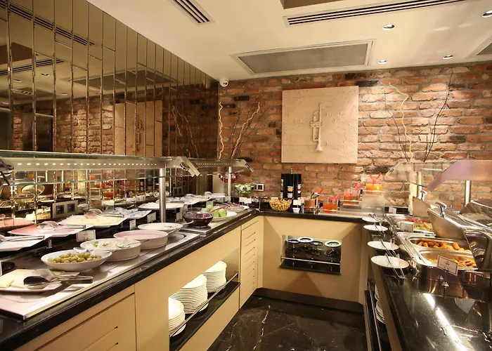 Отель Berjer Boutique & Стамбул