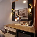 Berjer Boutique &