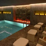 Berjer Boutique & 4*